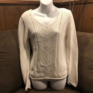 Gloria Vanderbilt Sweater